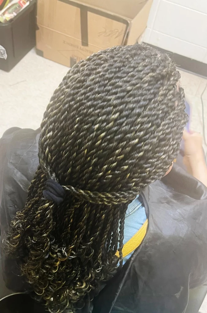 Kinky Twist